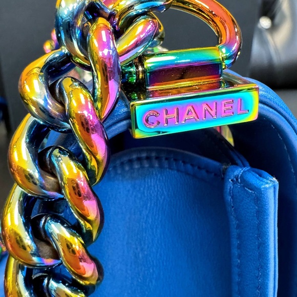 Chanel Old Small Boy Flap Bag Blue Rainbow Woven PVC with Lambskin Multicolor Gr - Picture 5 of 16
